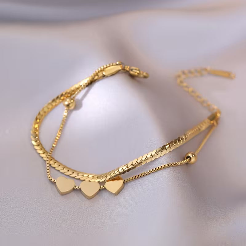 Three Heart Gold Bracelet