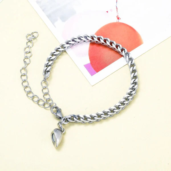 Magnetic Heart Bracelet Set – Stylish, Trendy & Perfect for Couples
