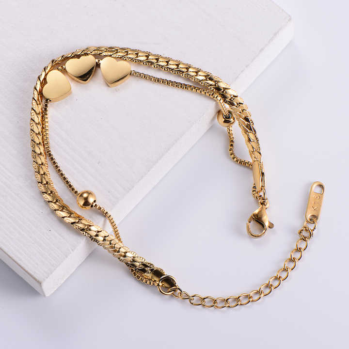 Three Heart Gold Bracelet