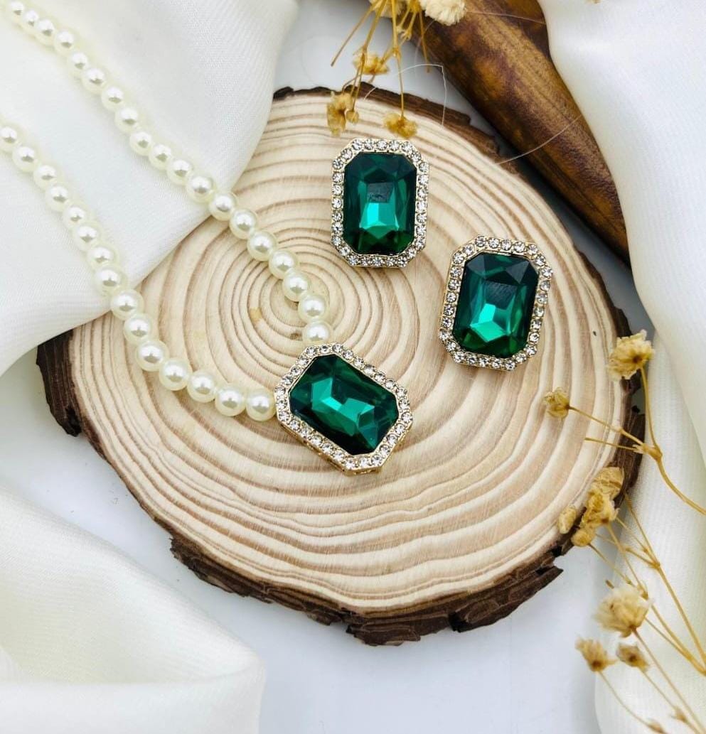 Elegant Jewelry Set